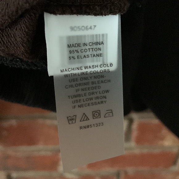 Vince Camuto Brown & Black Leopard Print Pullover Sweater - Picture 6 of 6